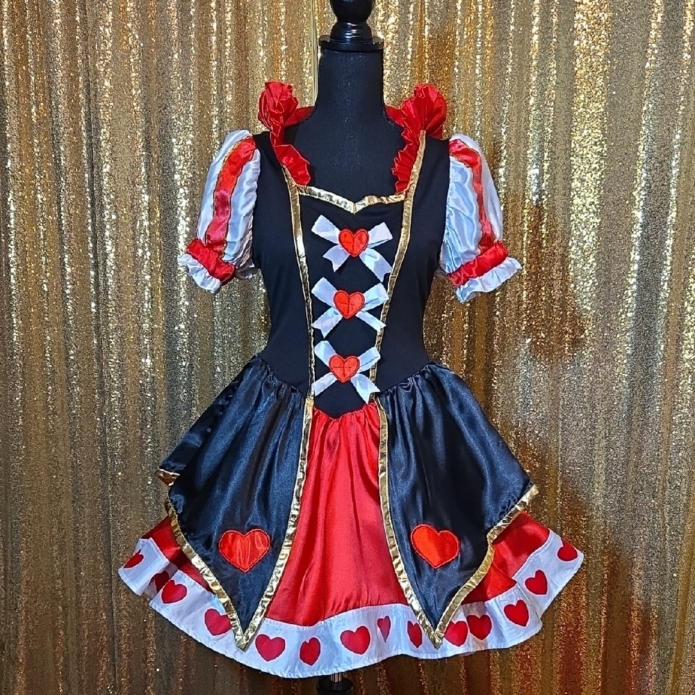 Queen Of Hearts Costume